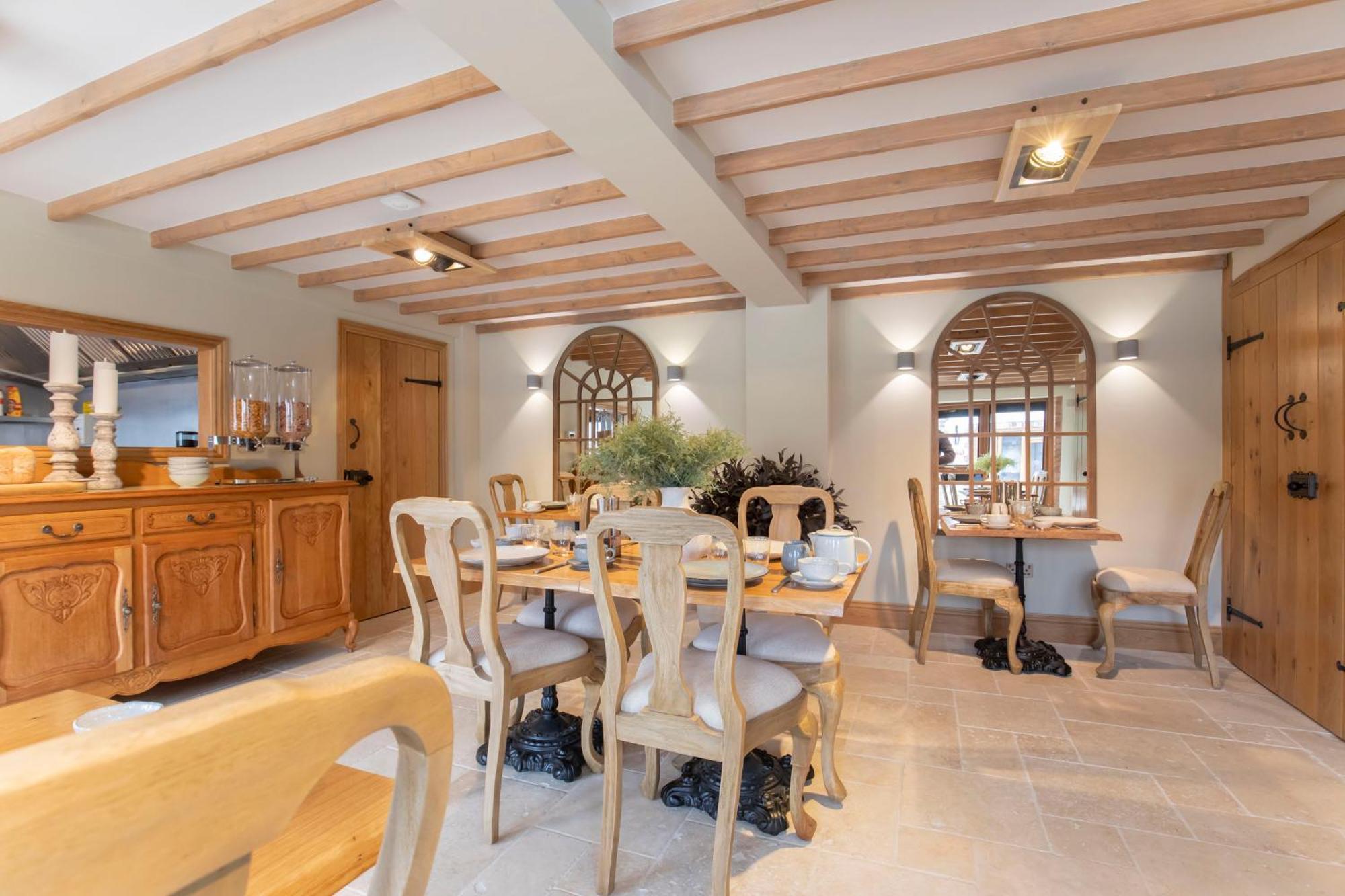 Stable Lodge - Boutique Bed & Breakfast Shurdington Exterior foto